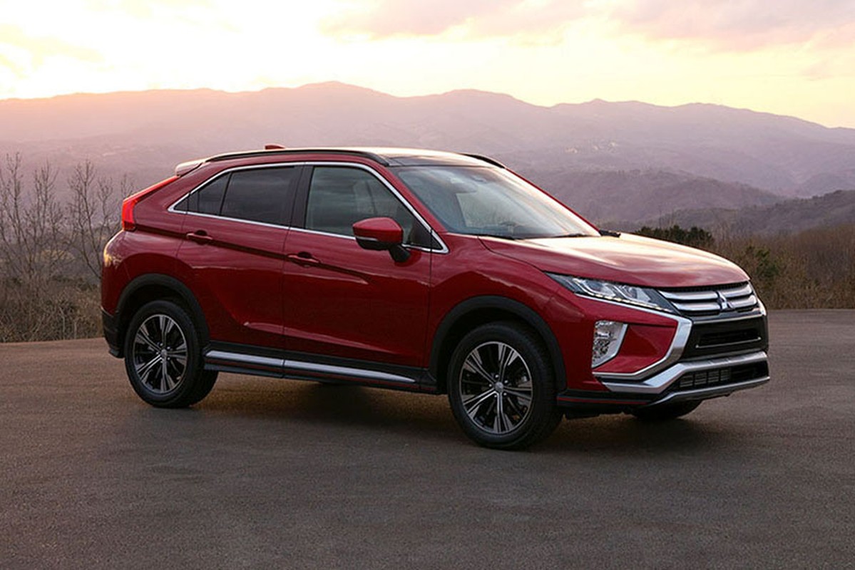 Mitsubishi “chot gia” Eclipse Cross tu 657 trieu dong-Hinh-4